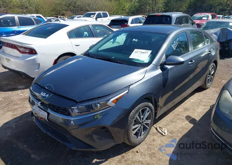 2023 Kia Forte Lx из США, поврежденный, VIN 3KPF24AD2PE586991